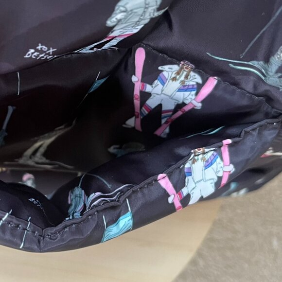 Betsy Johnson Ski Motif Weekender Sport Puffy Tote Black - Picture 7 of 9